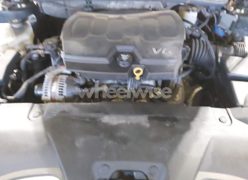 Photo 10 of 2010 Buick Lucerne CXL (VIN 1G4HC5EM6AU100323)