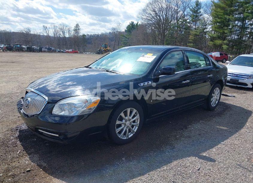 Photo 2 of 2010 Buick Lucerne CXL (VIN 1G4HC5EM7AU100430)