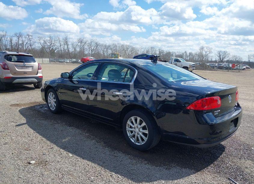 Photo 3 of 2010 Buick Lucerne CXL (VIN 1G4HC5EM7AU100430)