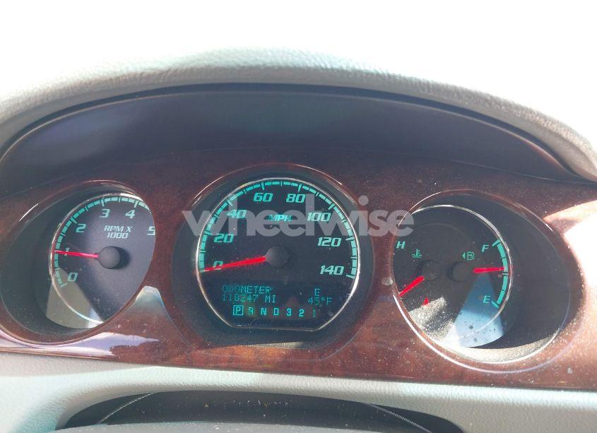 Photo 7 of 2010 Buick Lucerne CXL (VIN 1G4HC5EM7AU100430)