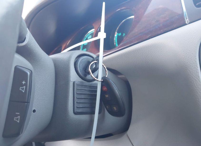 Photo 11 of 2010 Buick Lucerne CXL (VIN 1G4HC5EM7AU122007)