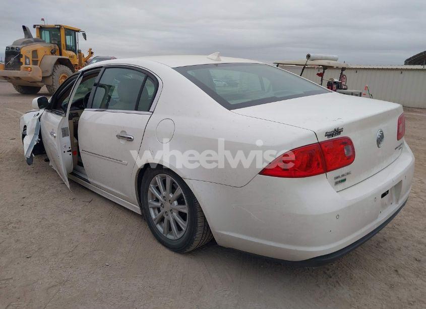 Photo 3 of 2010 Buick Lucerne CXL (VIN 1G4HC5EM7AU125182)