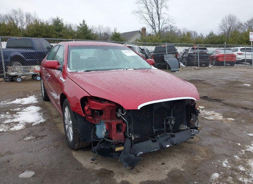 2011 Buick Lucerne CXL (VIN 1G4HC5EM7BU123854) main photo