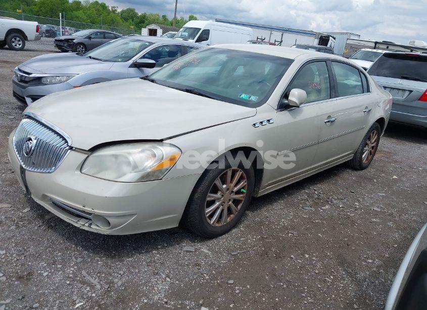 Photo 2 of 2011 Buick Lucerne CXL (VIN 1G4HC5EM7BU129010)