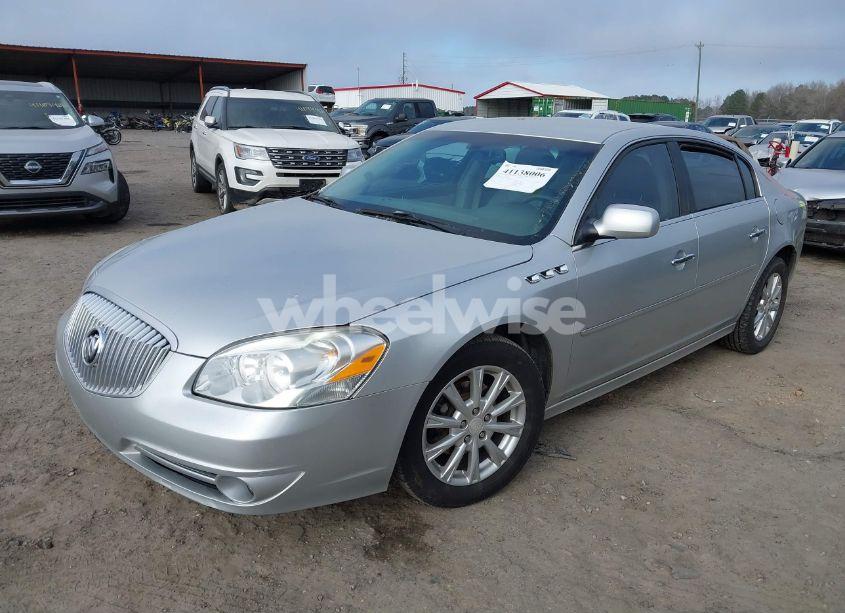 Photo 2 of 2010 Buick Lucerne CXL (VIN 1G4HC5EM8AU127068)