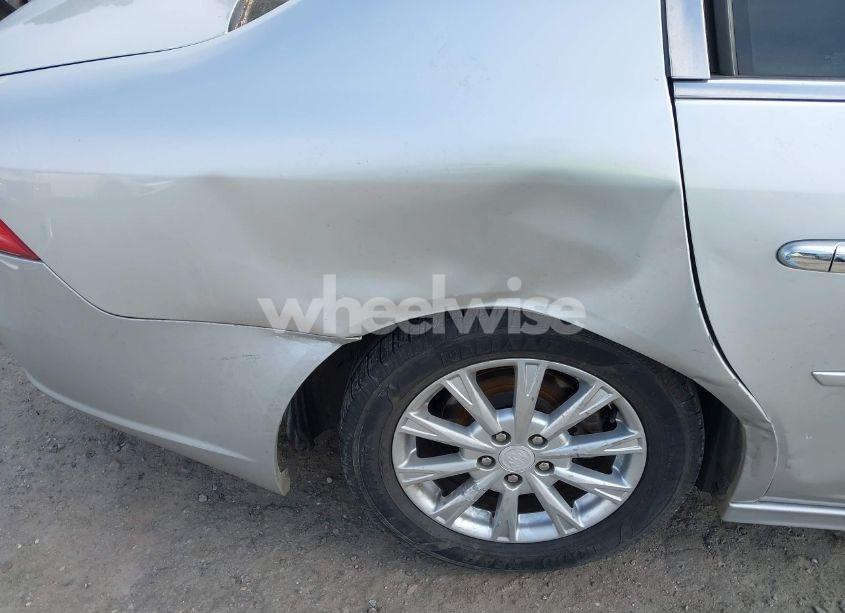 Photo 6 of 2010 Buick Lucerne CXL (VIN 1G4HC5EM8AU127068)