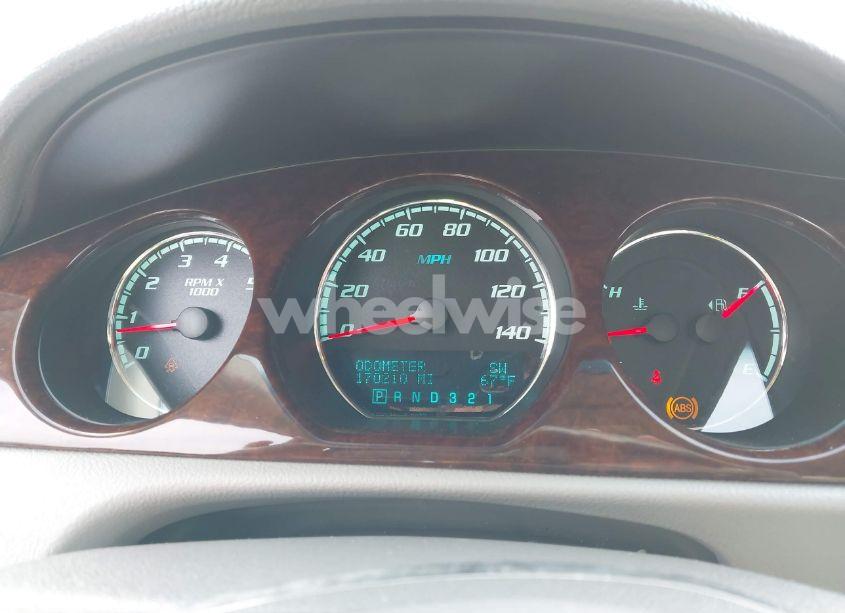 Photo 7 of 2010 Buick Lucerne CXL (VIN 1G4HC5EM8AU127068)