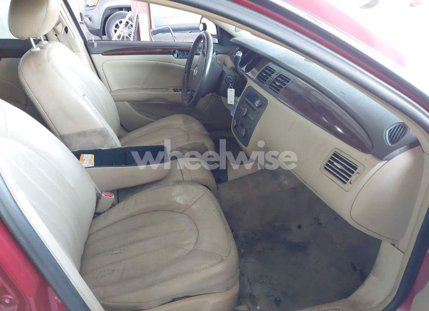 Photo 5 of 2010 Buick Lucerne CXL (VIN 1G4HC5EM8AU128625)