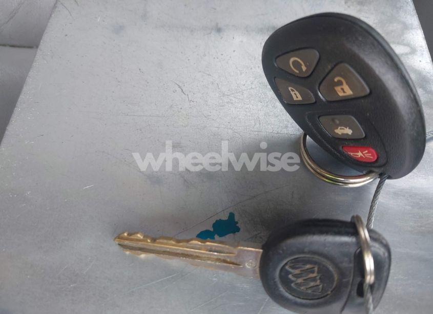 Photo 11 of 2011 Buick Lucerne CXL (VIN 1G4HC5EM8BU101183)