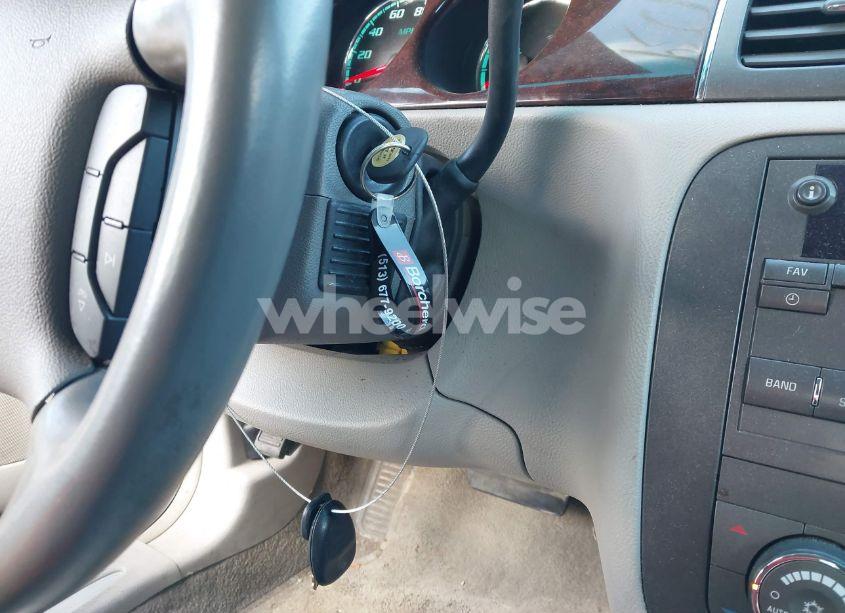 Photo 11 of 2011 Buick Lucerne CXL (VIN 1G4HC5EM8BU124530)