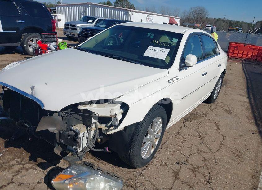 Photo 18 of 2011 Buick Lucerne CXL (VIN 1G4HC5EM9BU112242)