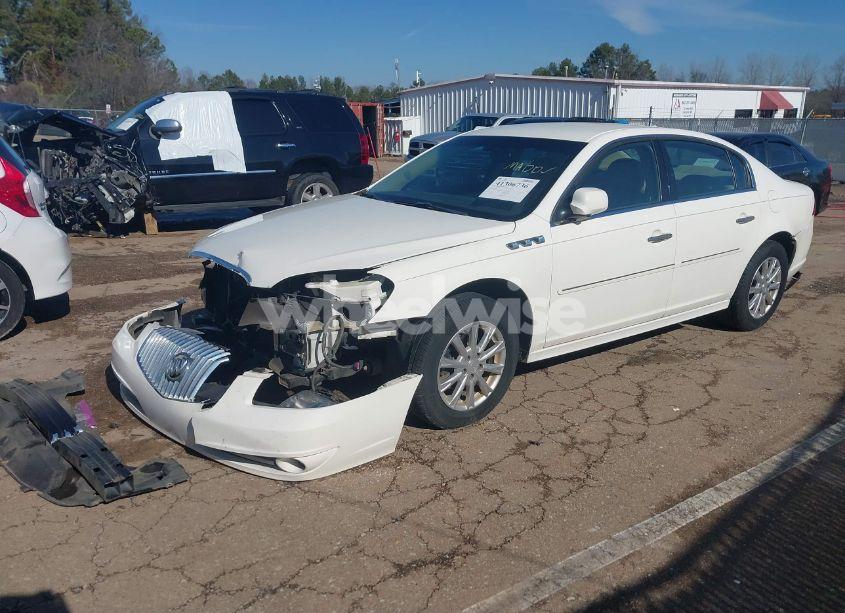 Photo 2 of 2011 Buick Lucerne CXL (VIN 1G4HC5EM9BU112242)