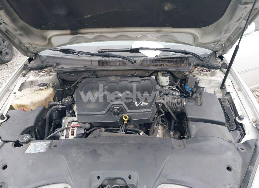Photo 10 of 2010 Buick Lucerne CXL (VIN 1G4HC5EMXAU112801)