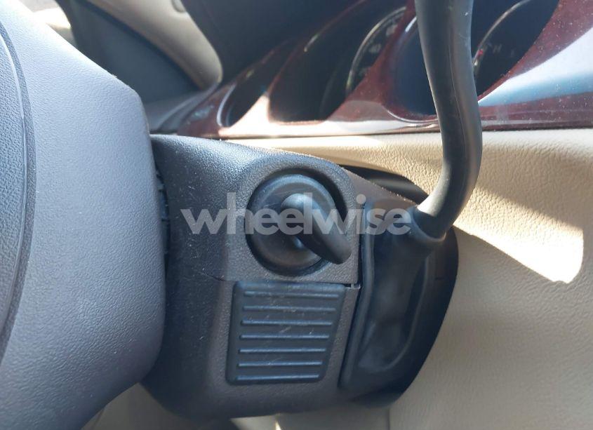 Photo 11 of 2010 Buick Lucerne CXL (VIN 1G4HC5EMXAU112801)