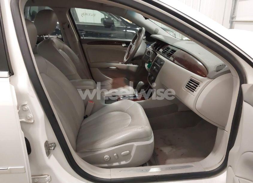 Photo 5 of 2011 Buick Lucerne CXL (VIN 1G4HC5EMXBU102884)