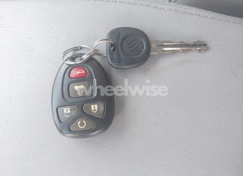 Photo 11 of 2011 Buick Lucerne CXL (VIN 1G4HC5EMXBU135982)