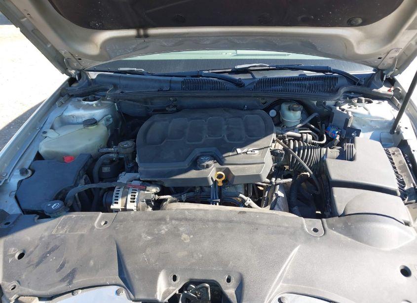 Photo 10 of 2011 Buick Lucerne CXL (VIN 1G4HC5EMXBU146982)