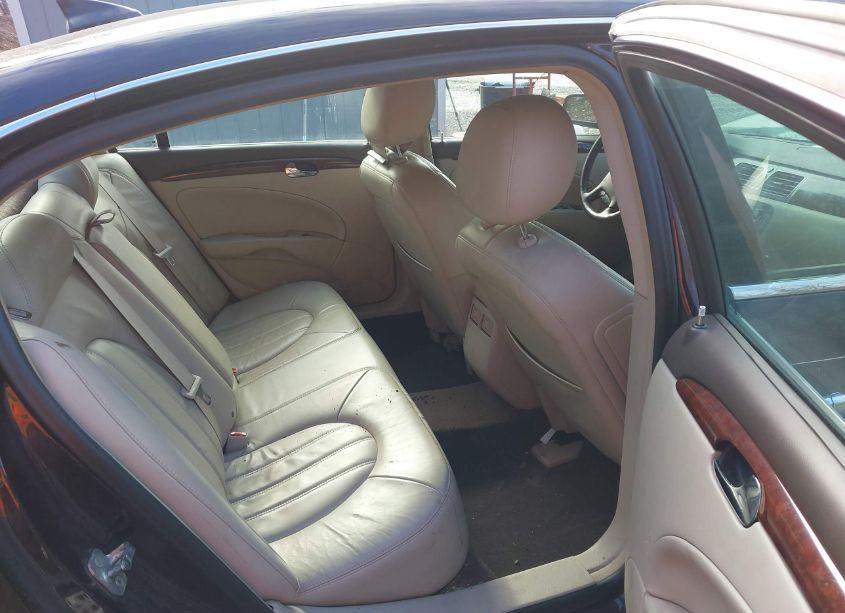 Photo 8 of 2009 Buick Lucerne CXL (VIN 1G4HD571X9U102765)