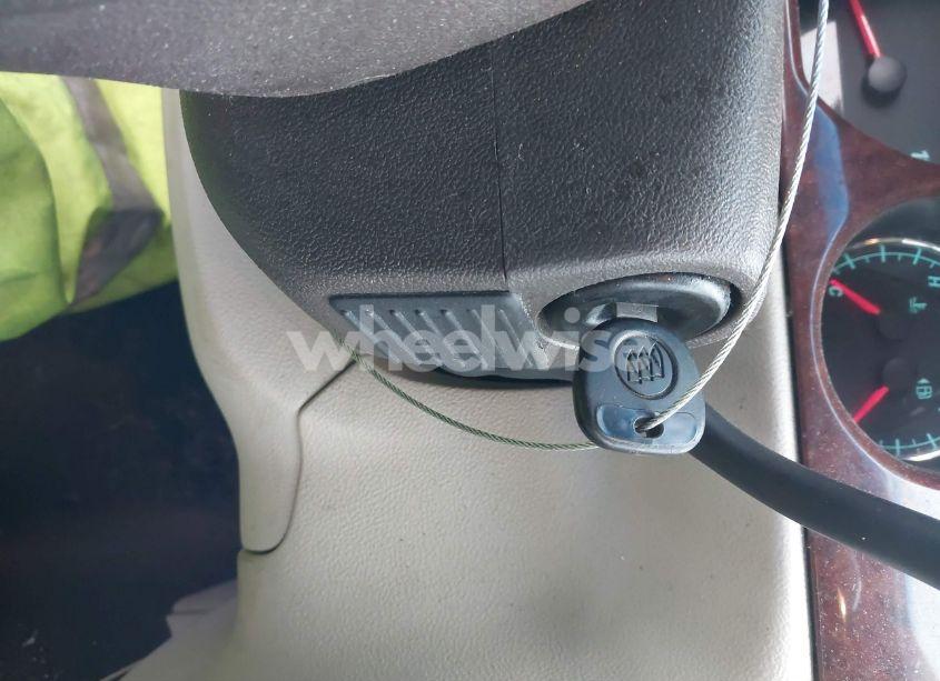 Photo 11 of 2007 Buick Lucerne CXL (VIN 1G4HD57207U232642)