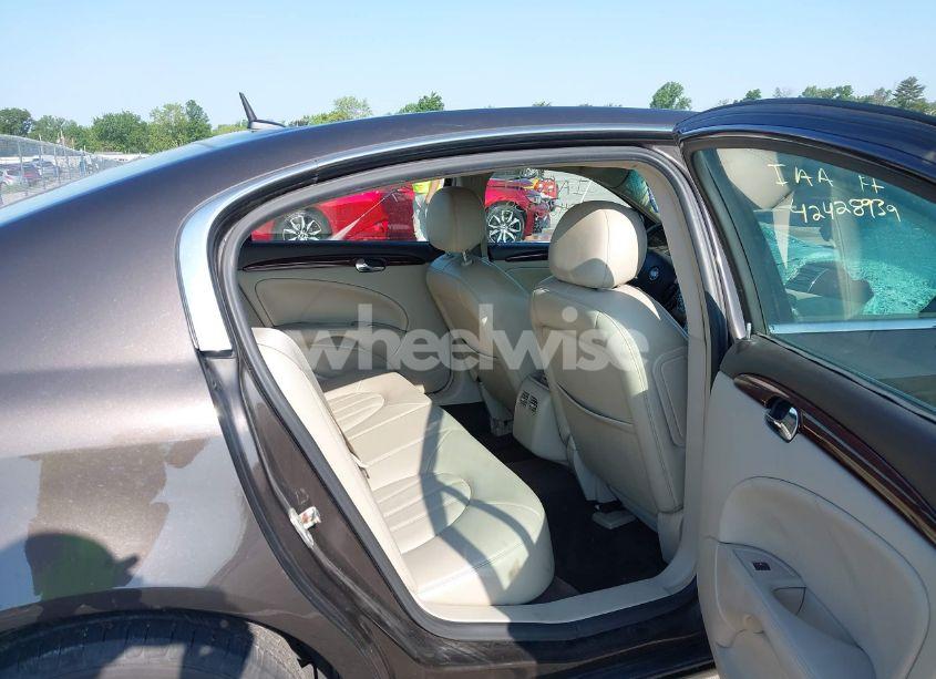 Photo 8 of 2008 Buick Lucerne CXL (VIN 1G4HD57208U103673)