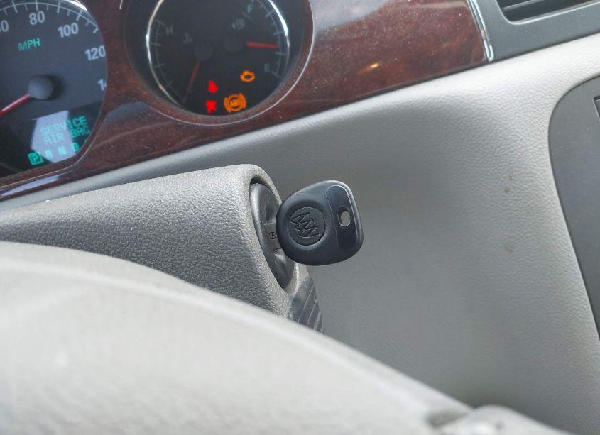 Photo 11 of 2008 Buick Lucerne CXL (VIN 1G4HD57208U117640)