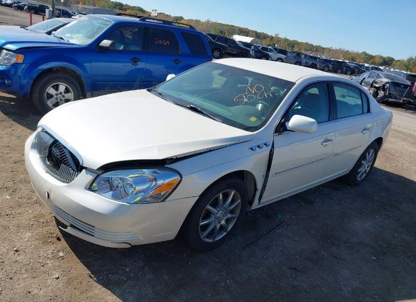 Photo 2 of 2008 Buick Lucerne CXL (VIN 1G4HD57208U157619)