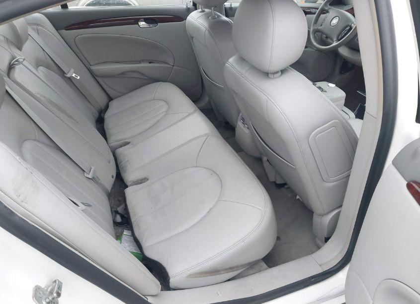Photo 8 of 2007 Buick Lucerne CXL (VIN 1G4HD57217U180860)