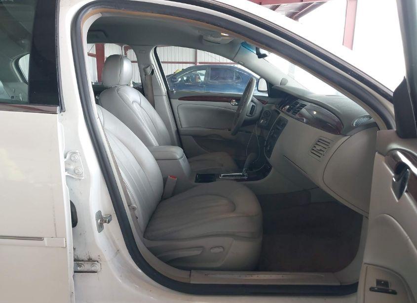 Photo 5 of 2008 Buick Lucerne CXL (VIN 1G4HD57218U137699)