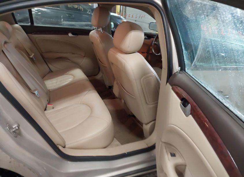 Photo 8 of 2008 Buick Lucerne CXL (VIN 1G4HD57228U158805)