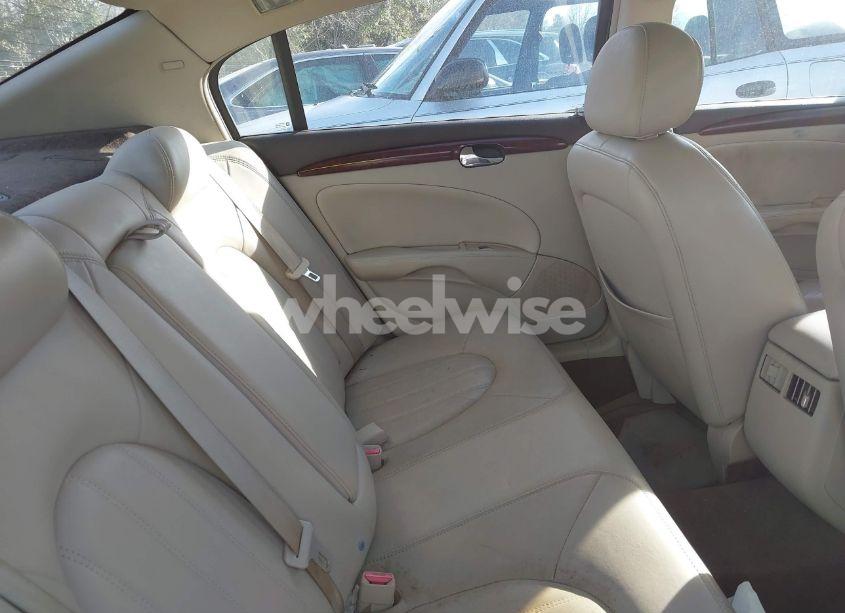 Photo 8 of 2007 Buick Lucerne CXL (VIN 1G4HD57247U103142)