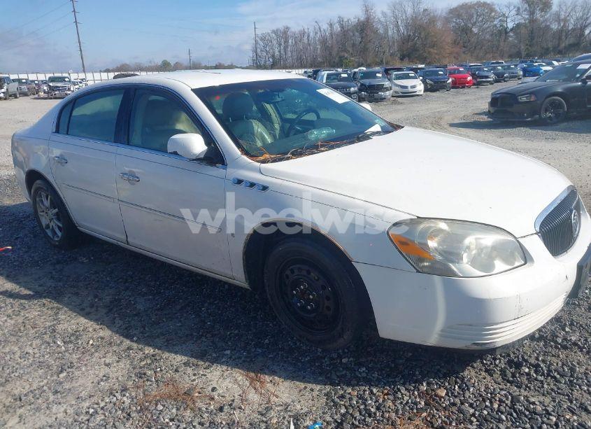 2007 Buick Lucerne CXL (VIN 1G4HD57247U109555) main photo