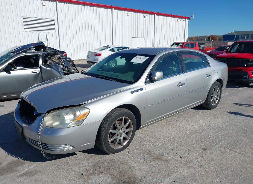 Photo 2 of 2007 Buick Lucerne CXL (VIN 1G4HD57247U155709)