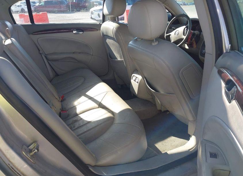 Photo 8 of 2007 Buick Lucerne CXL (VIN 1G4HD57247U155709)