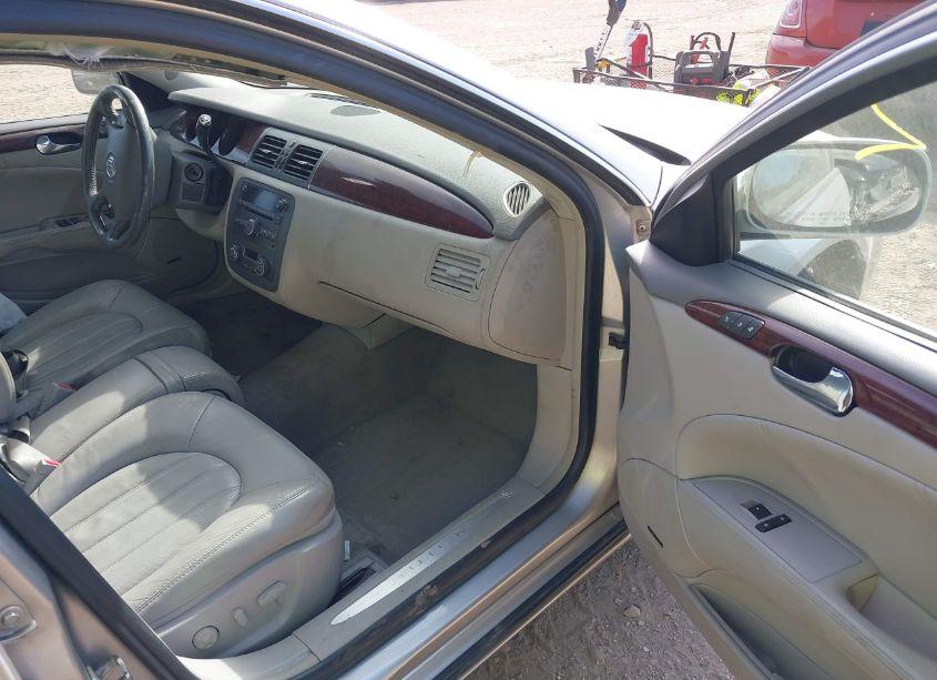 Photo 5 of 2007 Buick Lucerne CXL (VIN 1G4HD57247U230232)