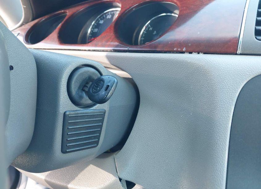 Photo 11 of 2008 Buick Lucerne CXL (VIN 1G4HD57248U127801)