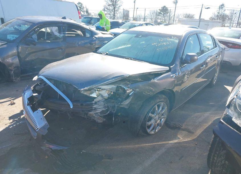 Photo 2 of 2008 Buick Lucerne CXL (VIN 1G4HD57248U127801)