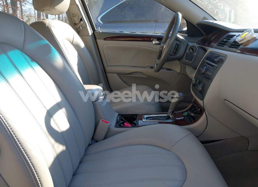 Photo 5 of 2007 Buick Lucerne CXL (VIN 1G4HD57257U167352)