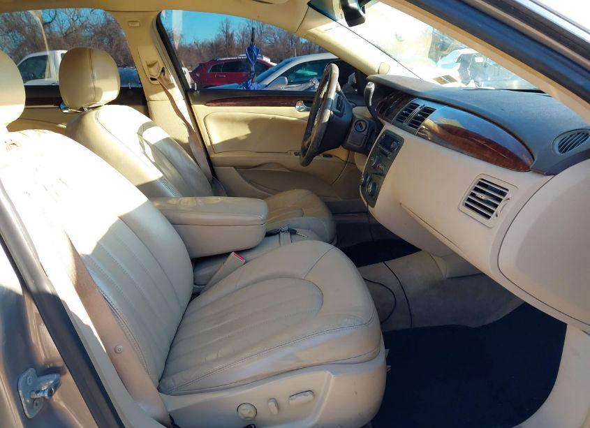 Photo 5 of 2007 Buick Lucerne CXL (VIN 1G4HD57257U192638)