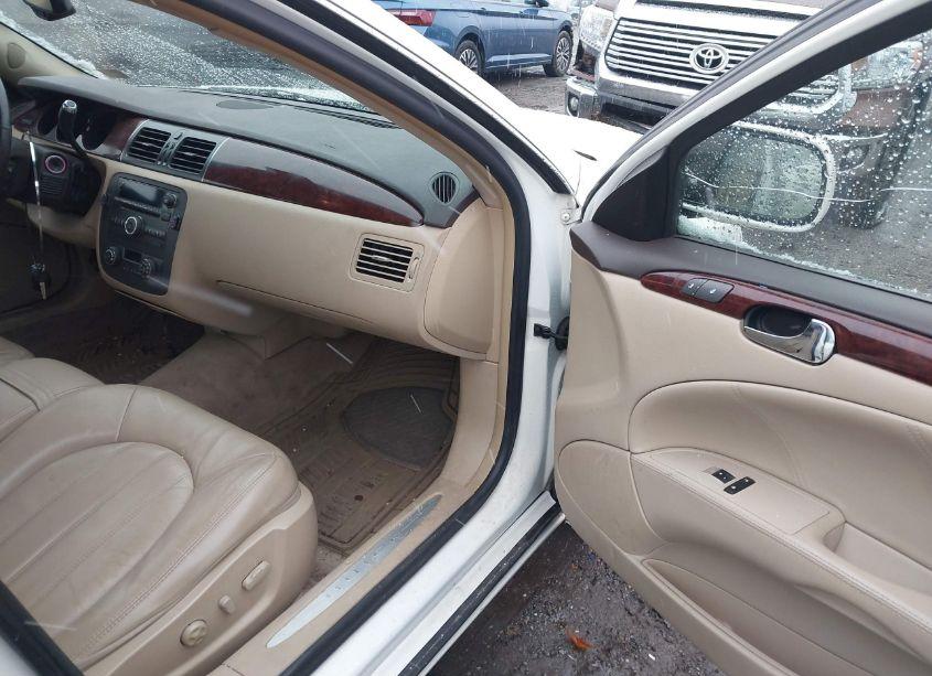 Photo 5 of 2008 Buick Lucerne CXL (VIN 1G4HD57258U187151)