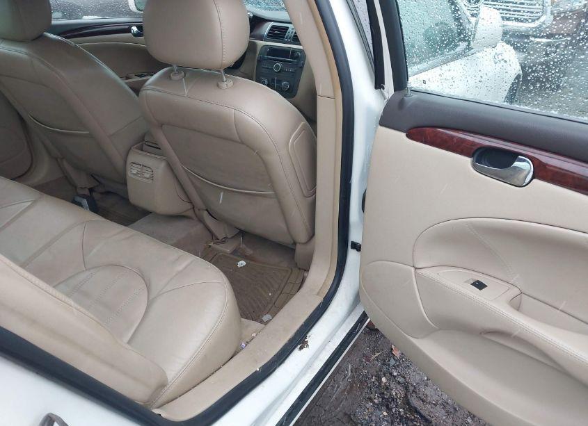 Photo 8 of 2008 Buick Lucerne CXL (VIN 1G4HD57258U187151)