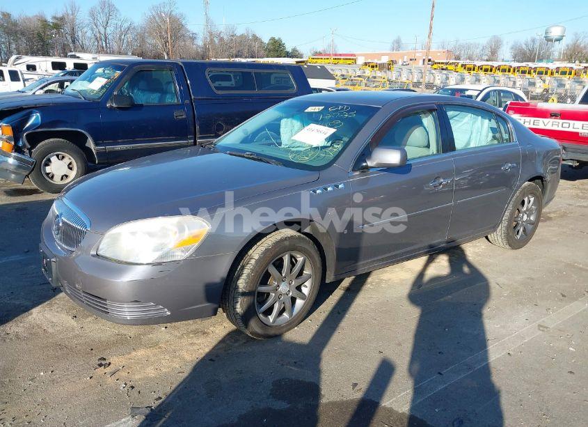 Photo 2 of 2007 Buick Lucerne CXL (VIN 1G4HD57267U182023)