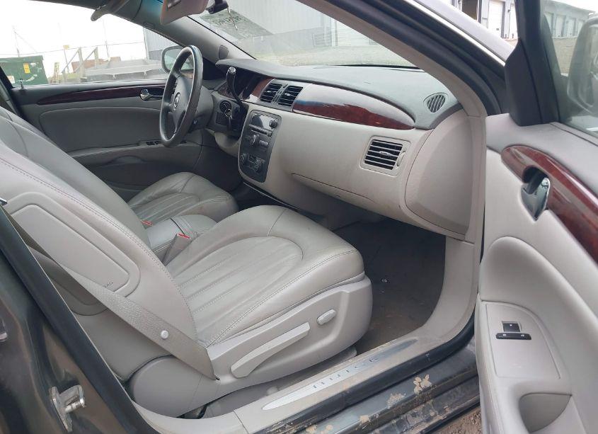 Photo 5 of 2007 Buick Lucerne CXL (VIN 1G4HD57267U190199)