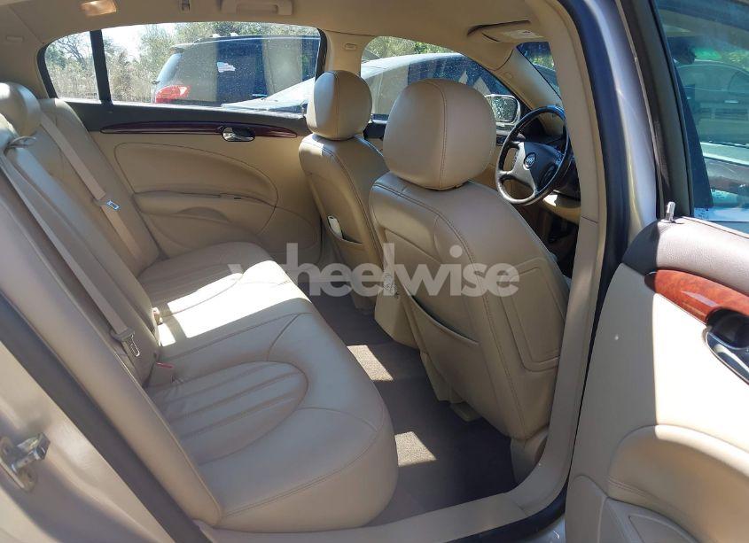 Photo 8 of 2007 Buick Lucerne CXL (VIN 1G4HD57277U138533)