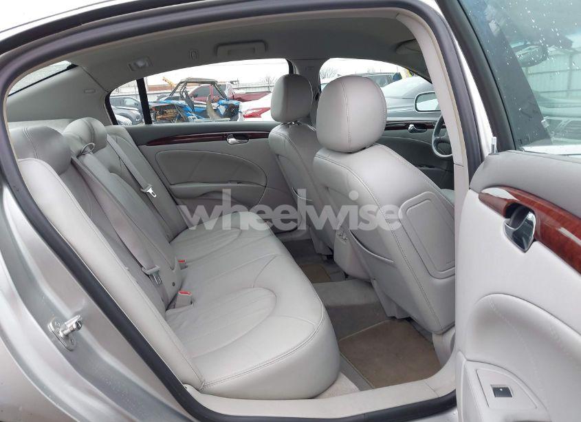 Photo 8 of 2007 Buick Lucerne CXL (VIN 1G4HD57277U206071)