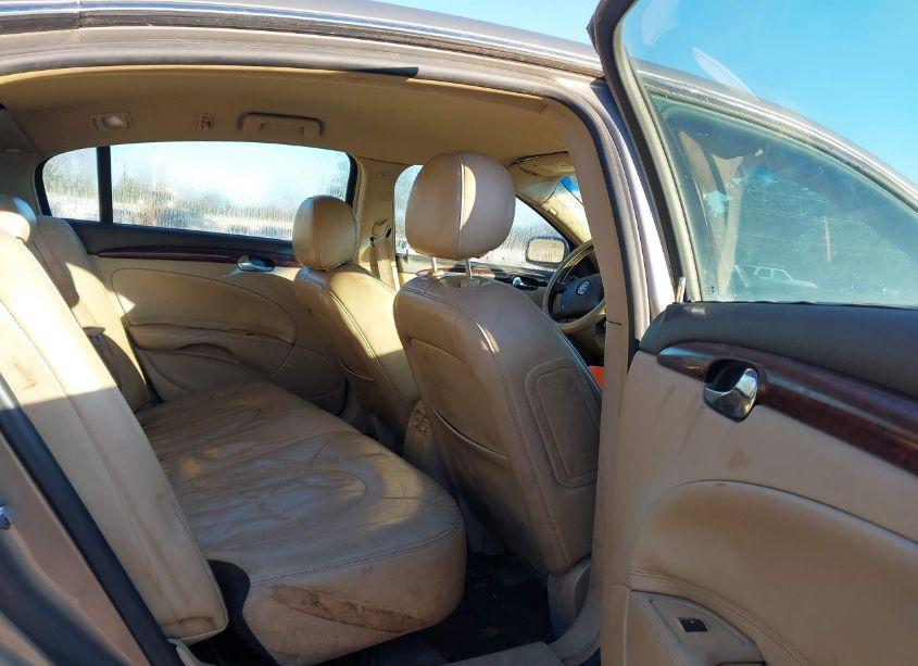 Photo 8 of 2007 Buick Lucerne CXL (VIN 1G4HD57287U116945)