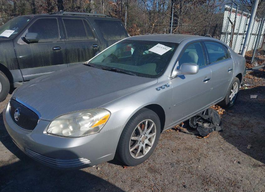 Photo 2 of 2008 Buick Lucerne CXL (VIN 1G4HD57288U139854)