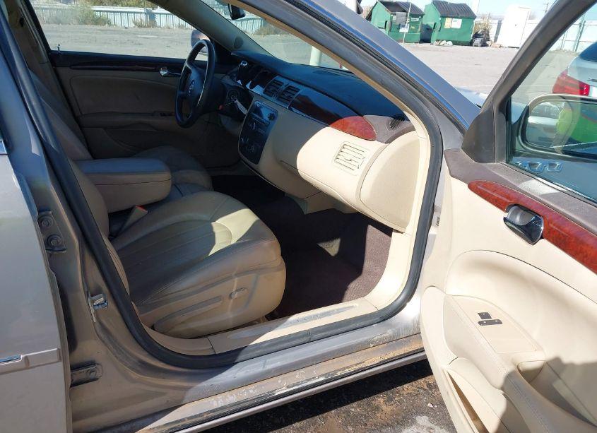 Photo 5 of 2007 Buick Lucerne CXL (VIN 1G4HD57297U144513)