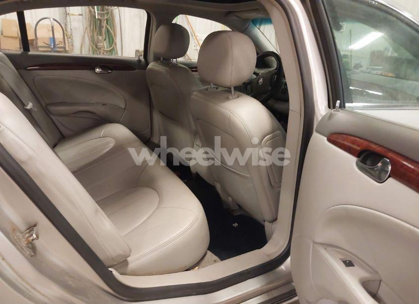 Photo 8 of 2007 Buick Lucerne CXL (VIN 1G4HD57297U174692)