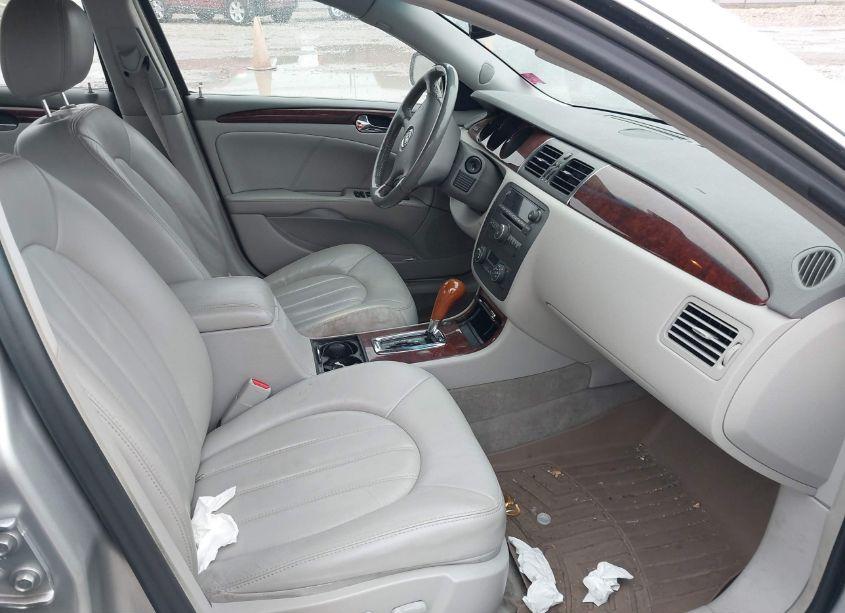 Photo 5 of 2007 Buick Lucerne CXL (VIN 1G4HD57297U189399)