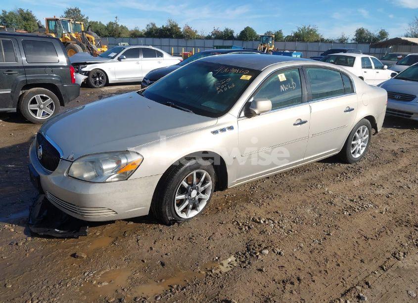 Photo 2 of 2008 Buick Lucerne CXL (VIN 1G4HD57298U108452)